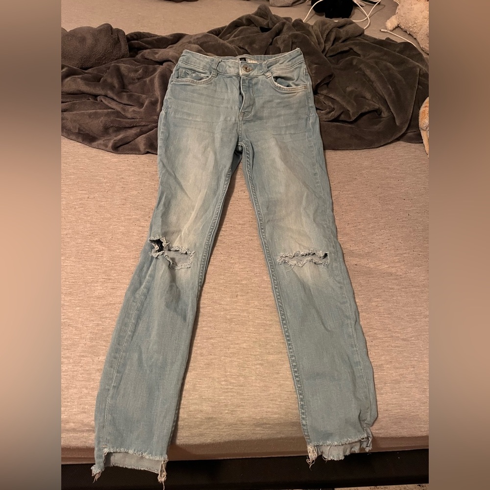 ripped Jeans